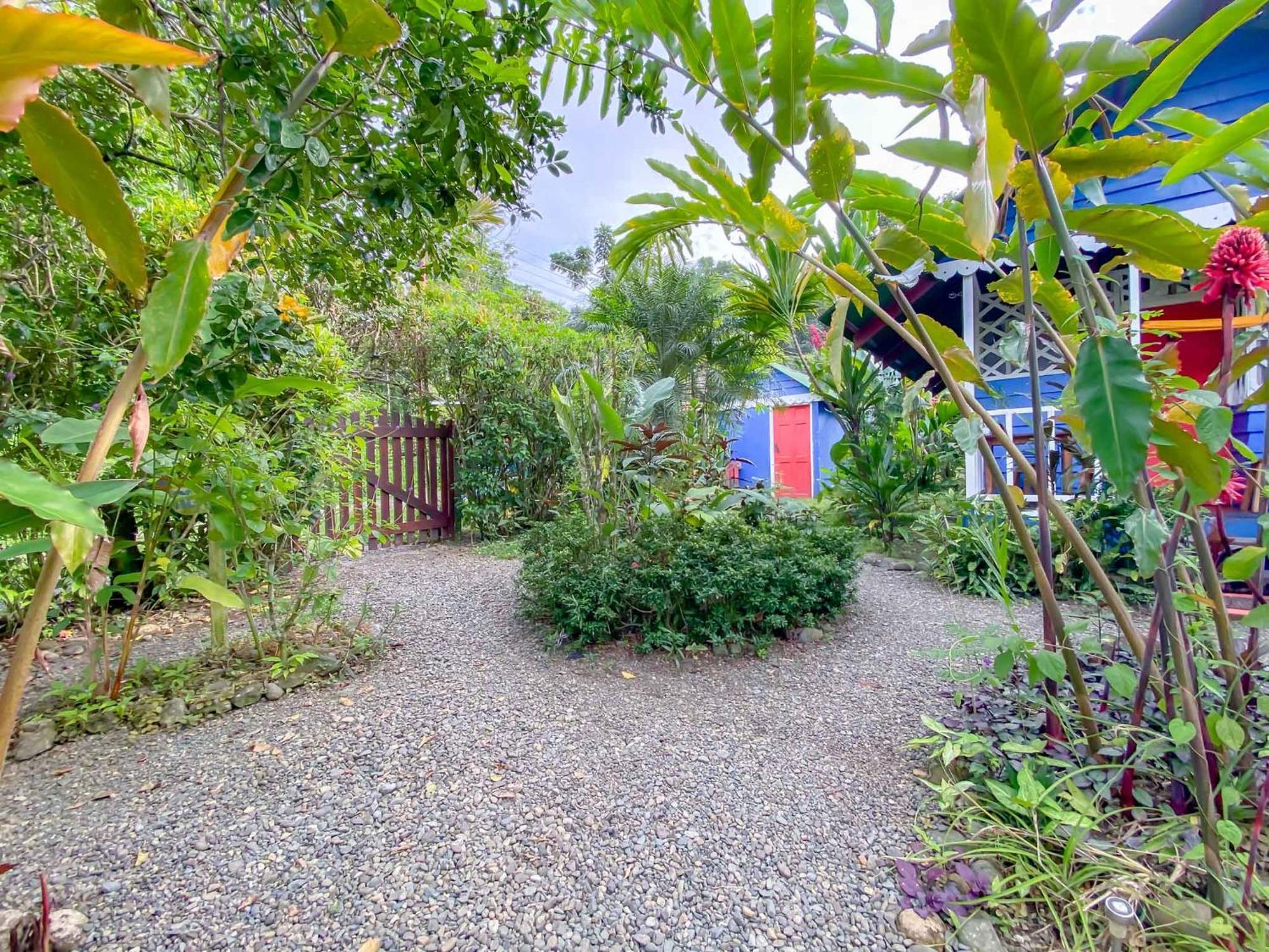 Hotel Casitas Mar Y Luz Puerto Viejo de Talamanca Eksteriør billede