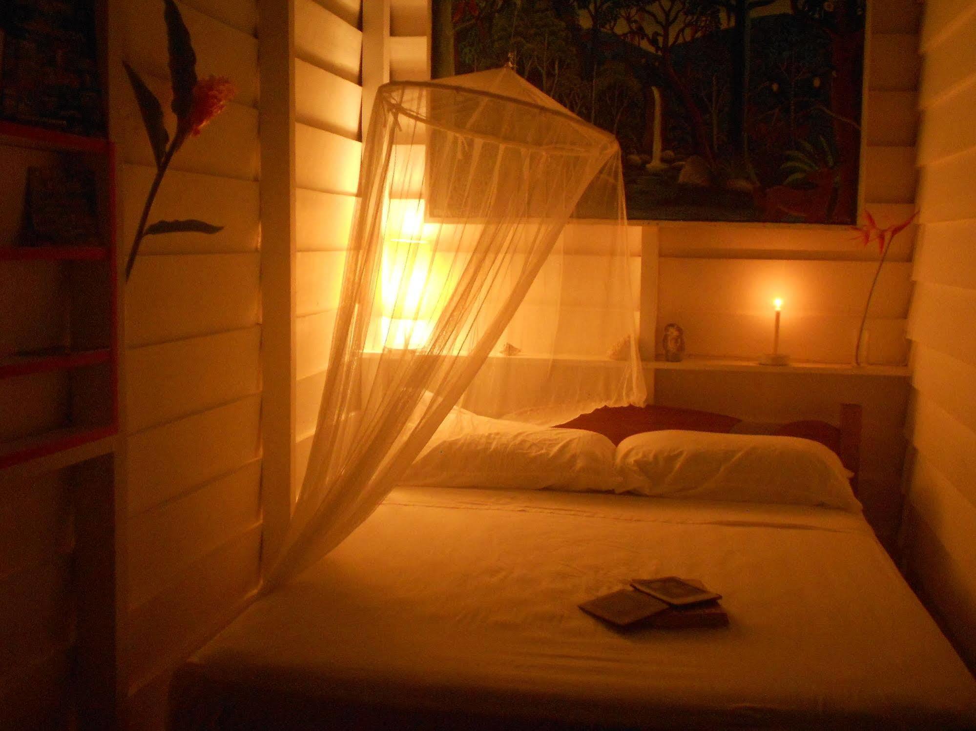 Hotel Casitas Mar Y Luz Puerto Viejo de Talamanca Eksteriør billede