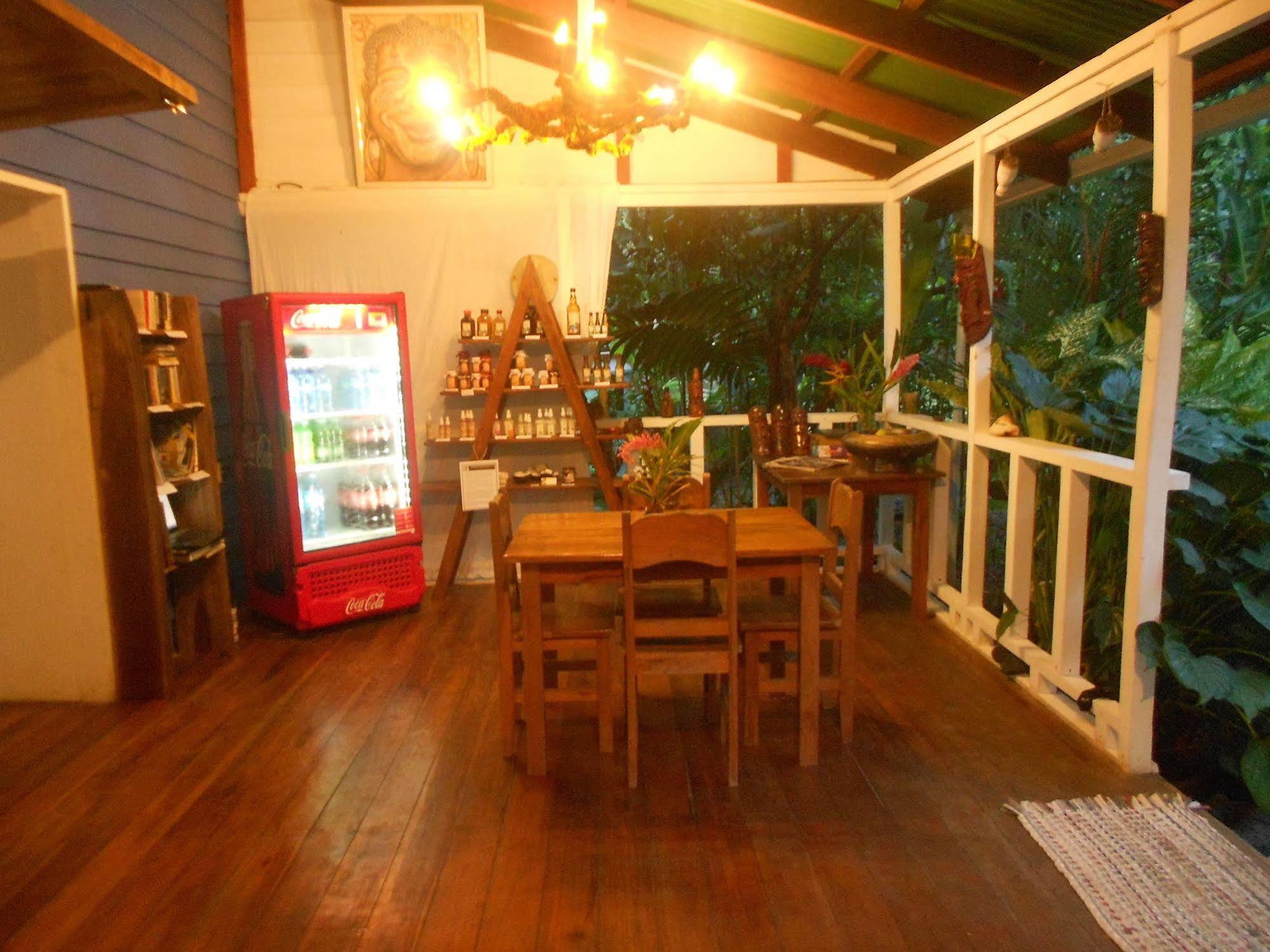 Hotel Casitas Mar Y Luz Puerto Viejo de Talamanca Eksteriør billede